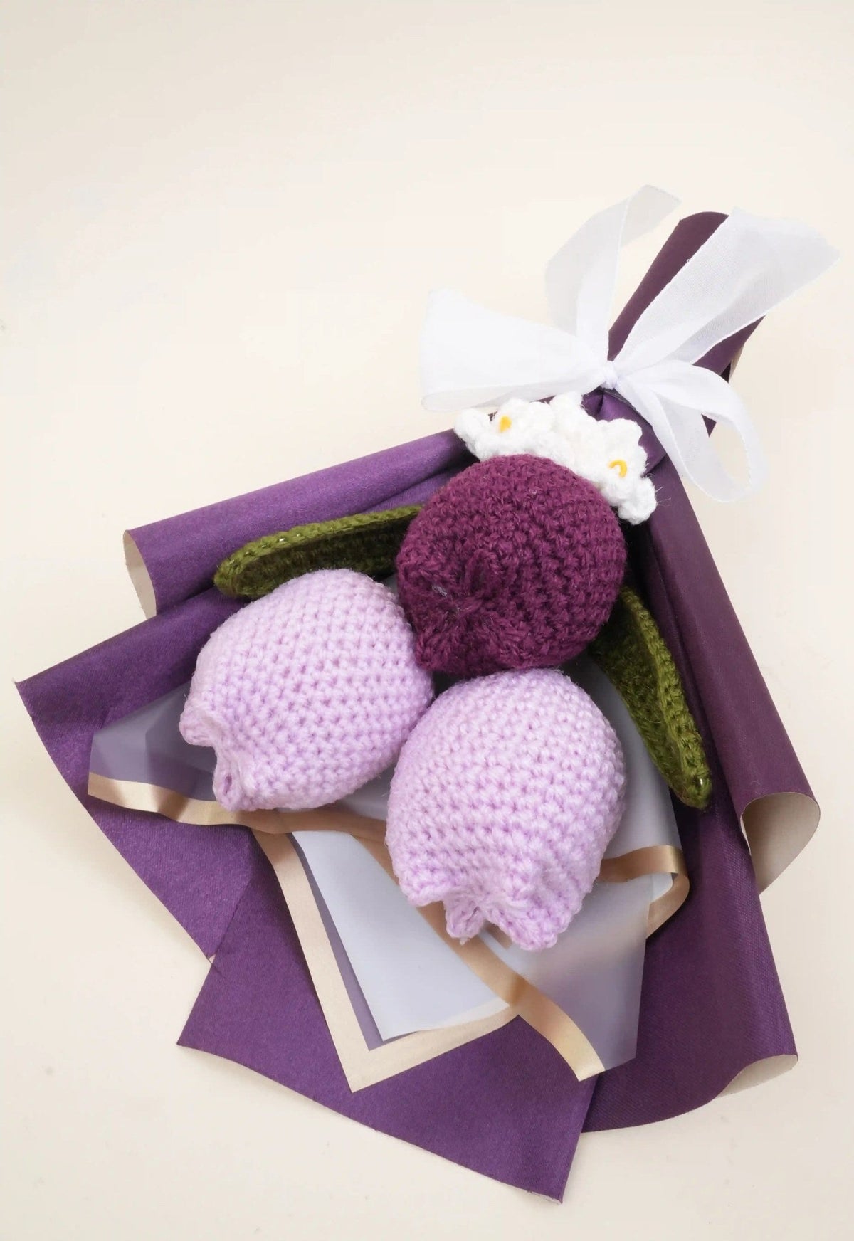 Handmade 3 Tulip Bouquet by Fourloom, photo 8